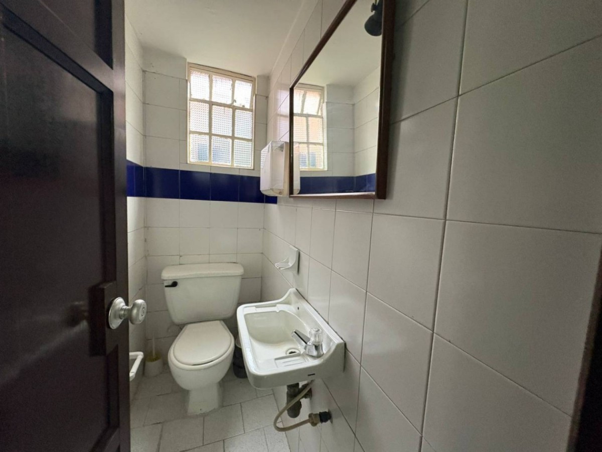 Casa en venta en Quinta Camacho, Bogotá · foto 21 de 23