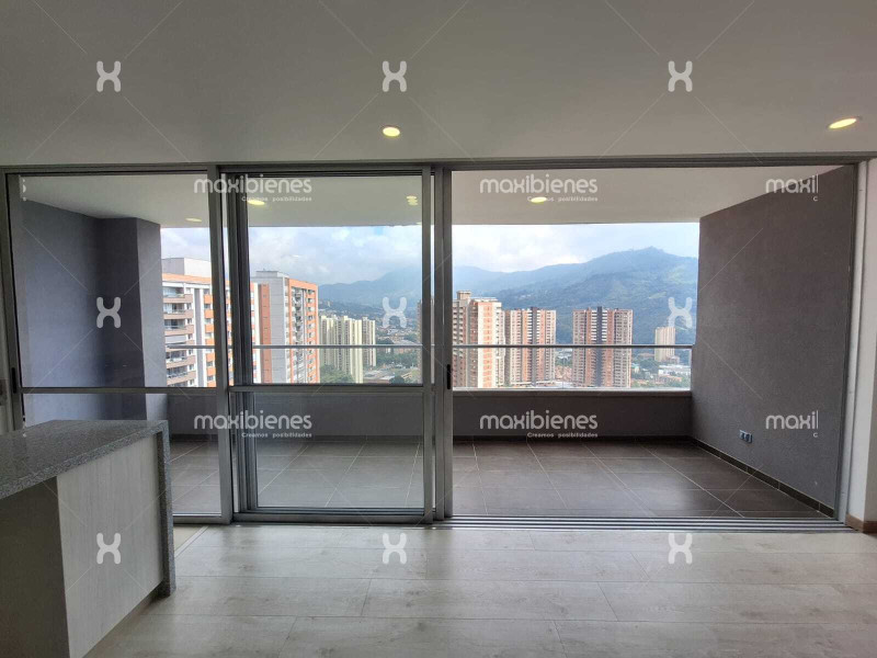Apartamento en venta en Pilsen, Itagüí · foto 5 de 19