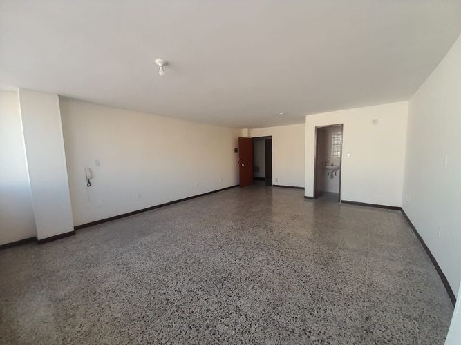 Oficina en arriendo en Centro, Bucaramanga, 40 m² · foto 8 de 9