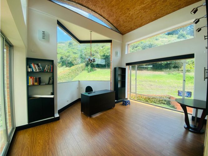 Casa de 4 alcobas en venta en Aposentos, Sopó, 400 m² · foto 15 de 23