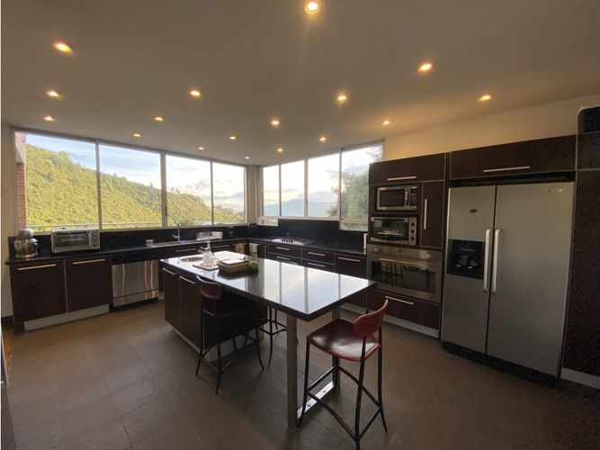 Casa de 4 alcobas en venta en Aposentos Parte Alta, Sopó, 531 m² · foto 16 de 22