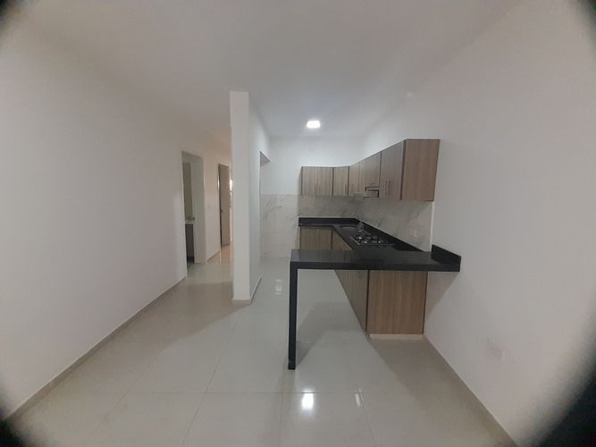 Casa de 6 alcobas en venta en El Poblado, Girón, 334 m² · foto 3 de 19