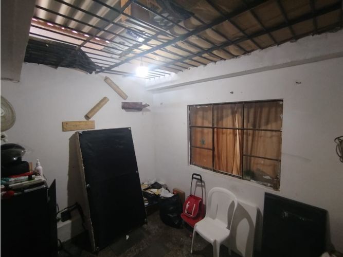 Casa de 8 alcobas en venta en San Fernando, Medellín, 282 m² · foto 22 de 24