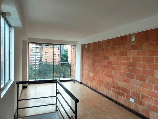 Apartamento de 2 alcobas en arriendo en Santa María De Los Ángeles, Medellín, 65 m² · foto 2 de 14
