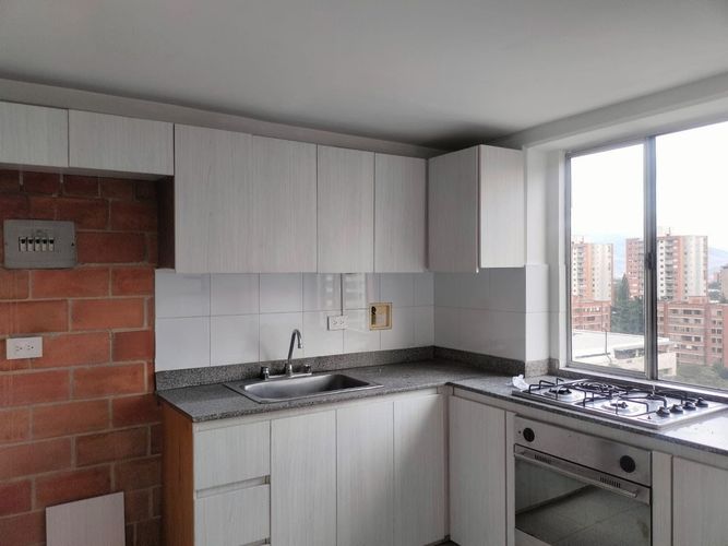Apartamento de 2 alcobas en arriendo en Santa María De Los Ángeles, Medellín, 65 m² · foto 4 de 14