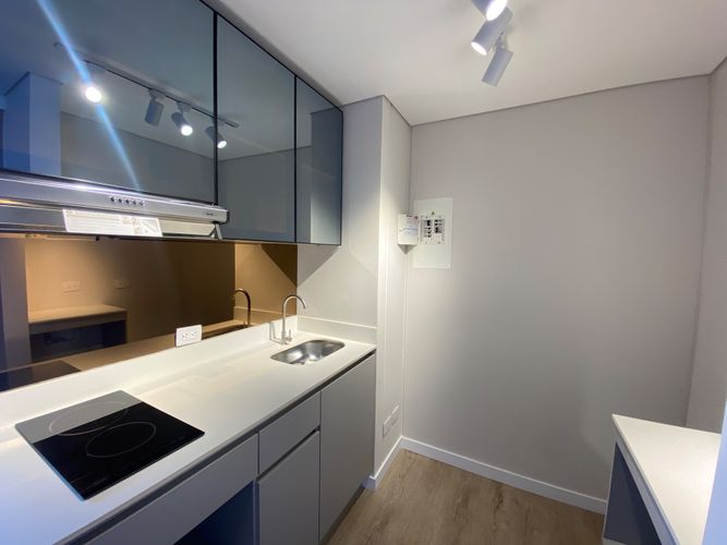 Apartaestudio en venta en La Castellana, Bogotá, 25 m² · foto 5 de 17