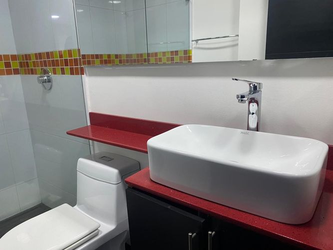 Apartamento de 3 alcobas en venta en El Poblado, Medellín, 113 m² · foto 15 de 16
