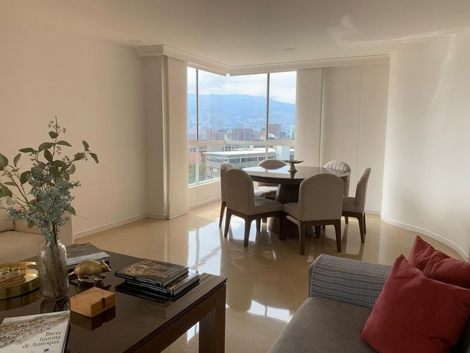 Apartamento de 3 alcobas en arriendo en La Florida, Medellín, 160 m² · foto 2 de 14