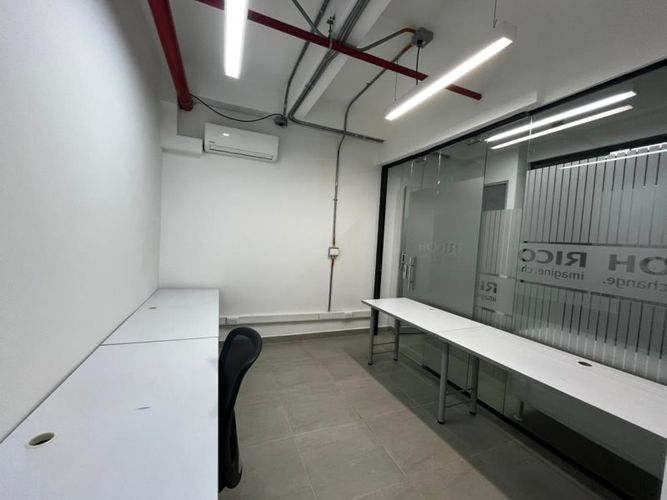 Local en arriendo en Ciudad Del Río, Medellín, 16 m² · foto 3 de 3