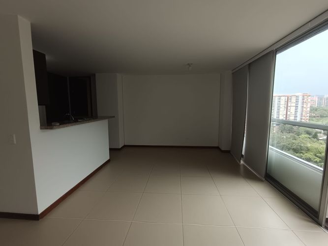 Apartamento de 2 alcobas en arriendo en Loma Del Esmeraldal, Envigado, 74 m² · foto 2 de 20
