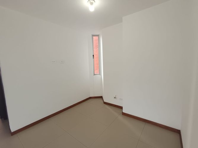Apartamento de 2 alcobas en arriendo en Loma Del Esmeraldal, Envigado, 74 m² · foto 15 de 20