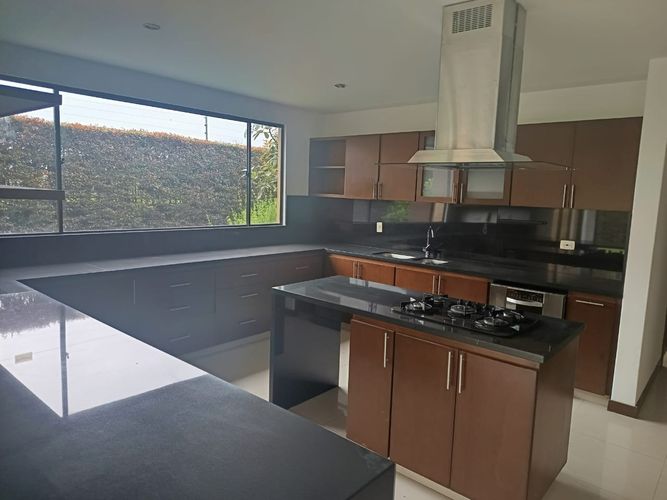 Casa de 5 alcobas en venta en Fonquetá, Chía, 450 m² · foto 13 de 24