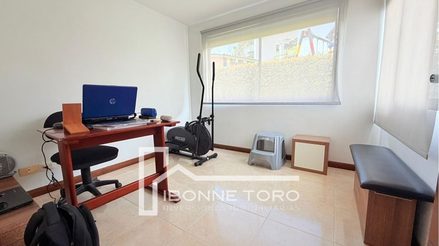 Casa de 3 alcobas en venta en San Marcel, Manizales, 108 m² · foto 6 de 16