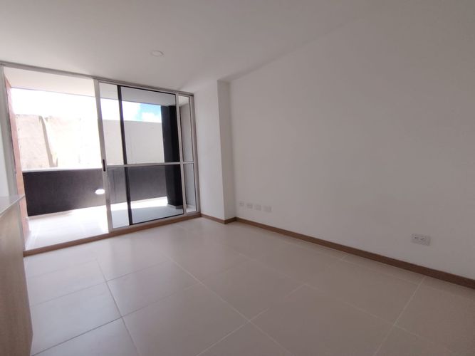 Apartamento de 3 alcobas en arriendo en Camino Verde, Envigado, 91 m² · foto 3 de 16