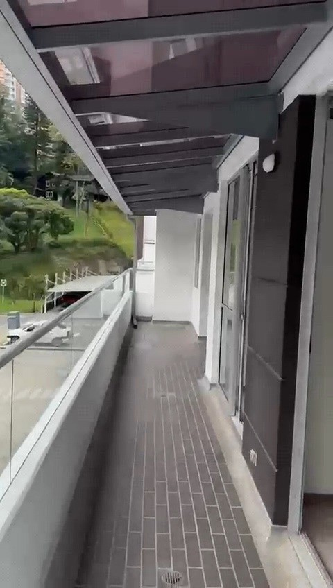 Apartamento en venta en Loma Del Barro, Envigado · foto 6 de 24