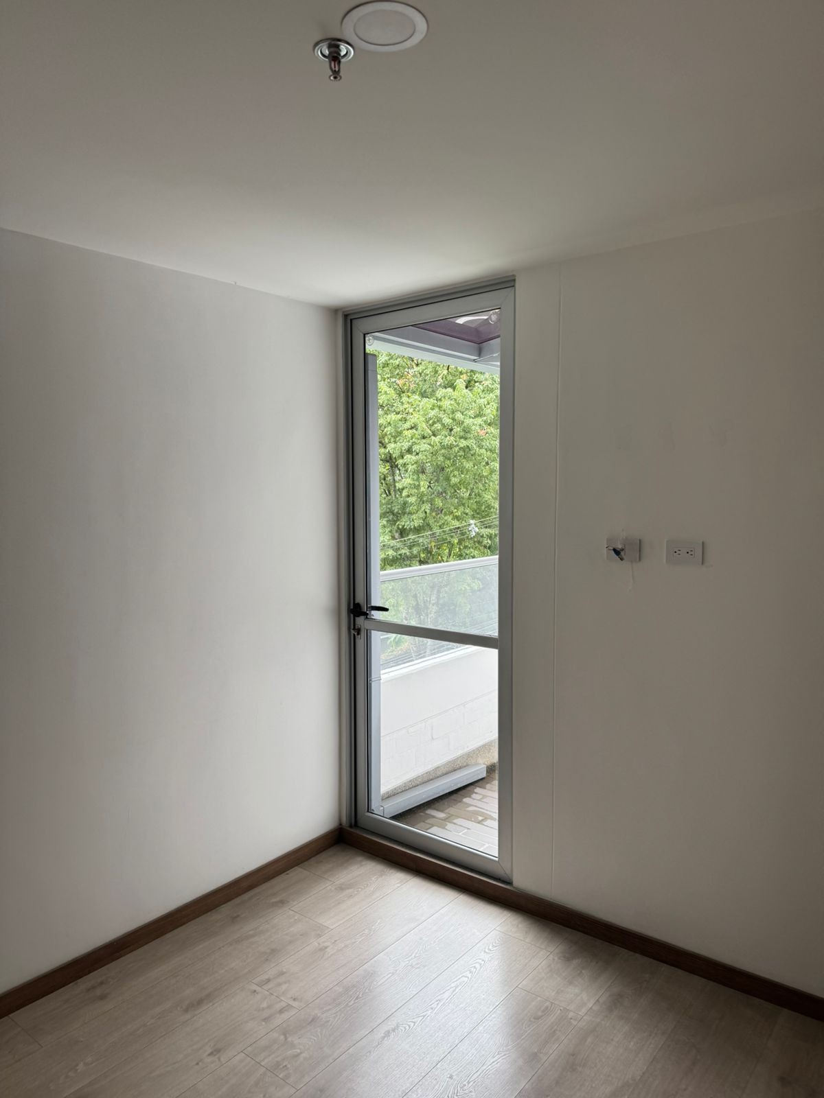 Apartamento en venta en Loma Del Barro, Envigado · foto 8 de 24