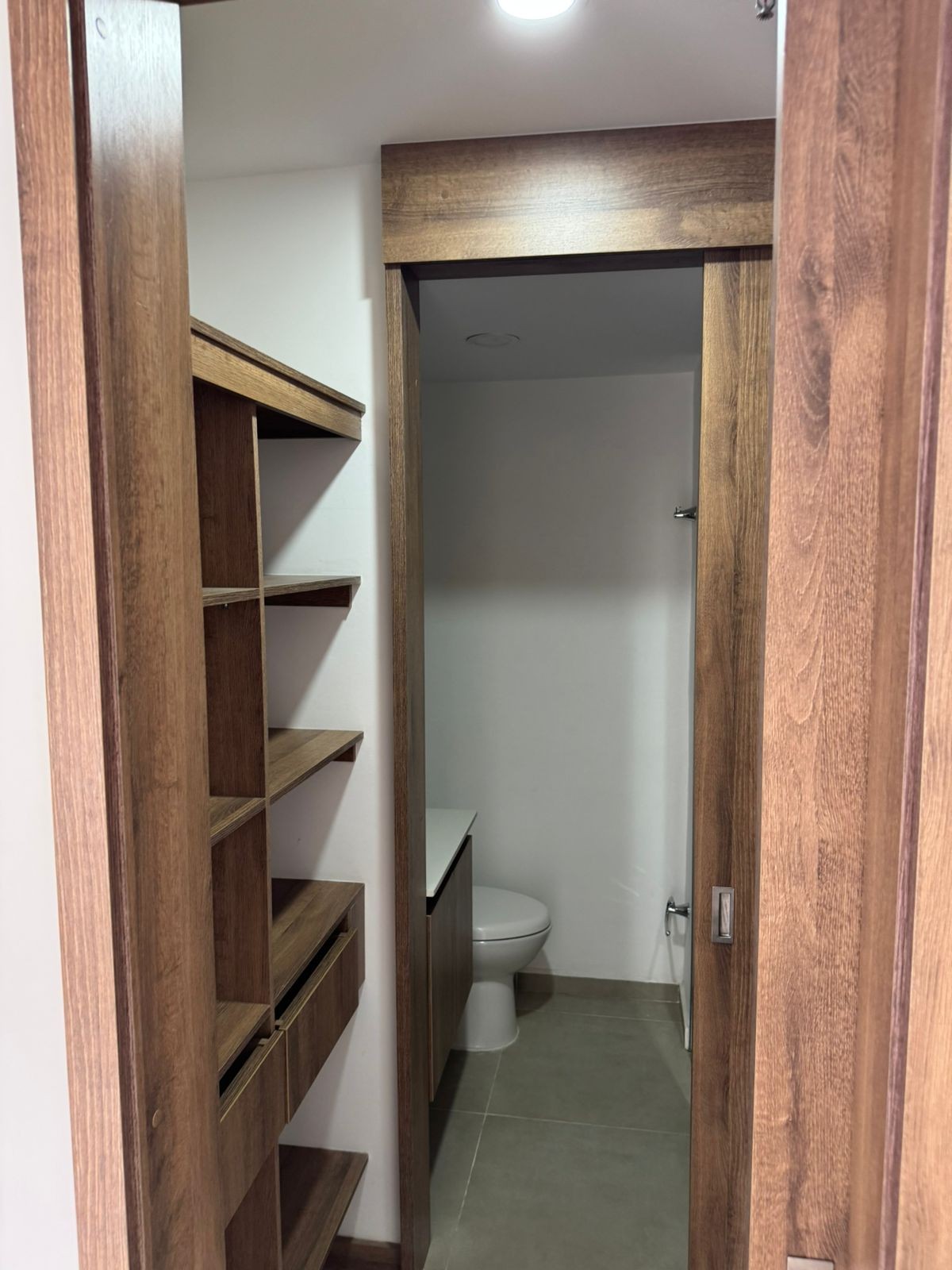 Apartamento en venta en Loma Del Barro, Envigado · foto 12 de 24