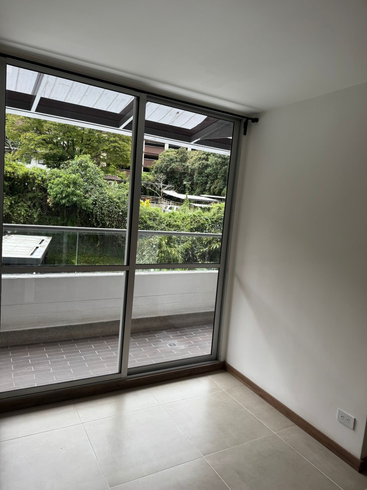 Apartamento en venta en Loma Del Barro, Envigado · foto 4 de 24
