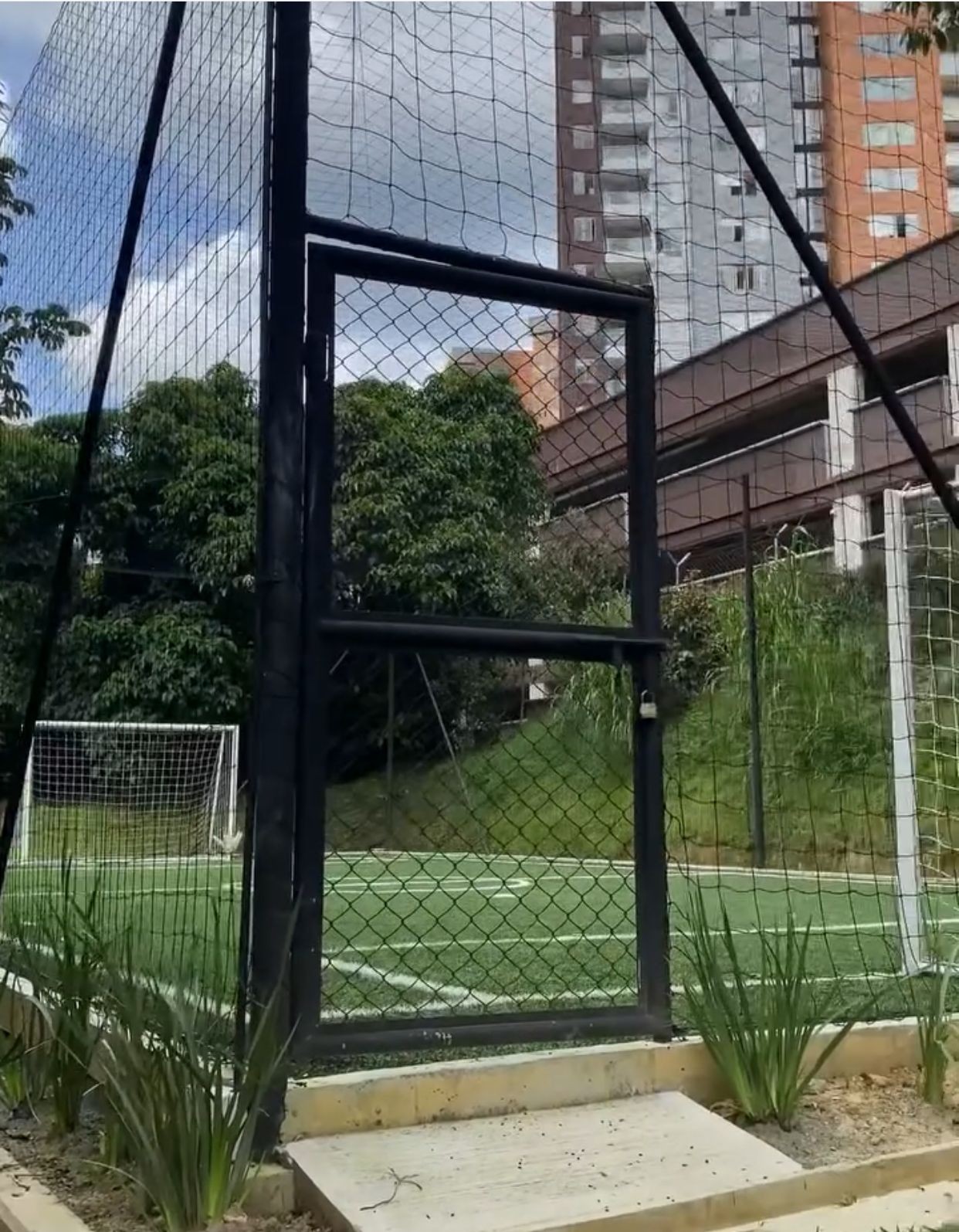 Apartamento en venta en Loma Del Barro, Envigado · foto 18 de 24