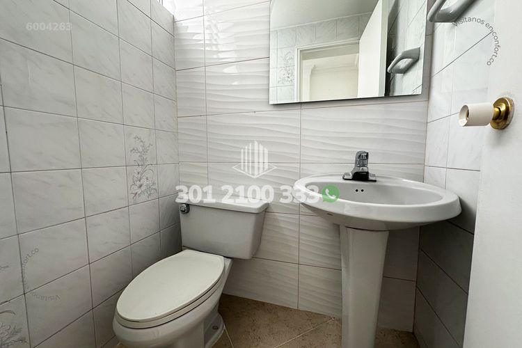 Casa de 4 alcobas en venta en Santa Mónica, Medellín, 300 m² · foto 5 de 24