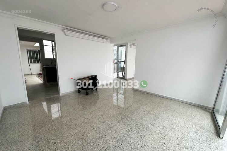 Casa de 4 alcobas en venta en Santa Mónica, Medellín, 300 m² · foto 9 de 24