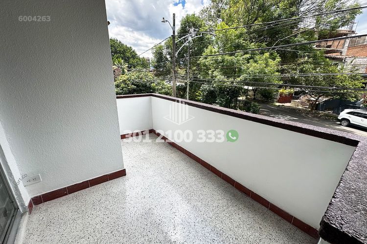 Casa de 4 alcobas en venta en Santa Mónica, Medellín, 300 m² · foto 20 de 24