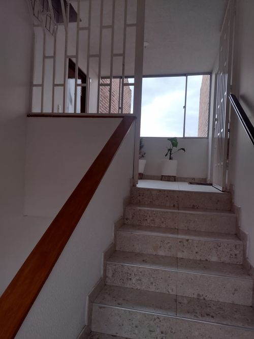Apartamento de 3 alcobas en venta en Tierra Linda, Bogotá, 120 m² · foto 3 de 20