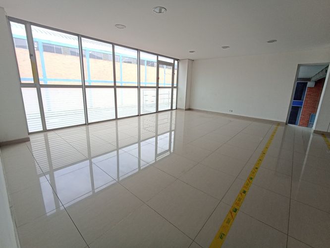 Bodega en venta en Parque Industrial Santo Domingo, Madrid, 4564 m² · foto 9 de 24