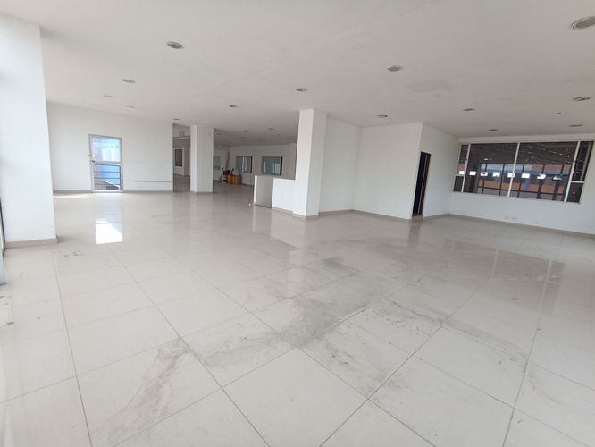 Bodega en venta en Parque Industrial Santo Domingo, Madrid, 4564 m² · foto 14 de 24