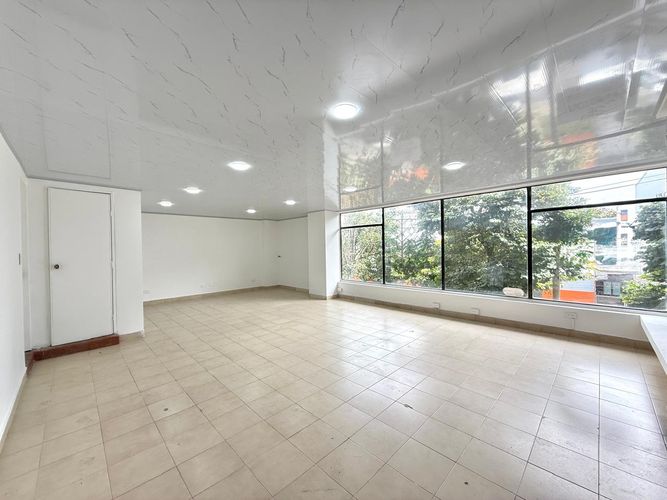 Local en arriendo en Avenida 30 De Agosto, Pereira, 54 m² · foto 2 de 9