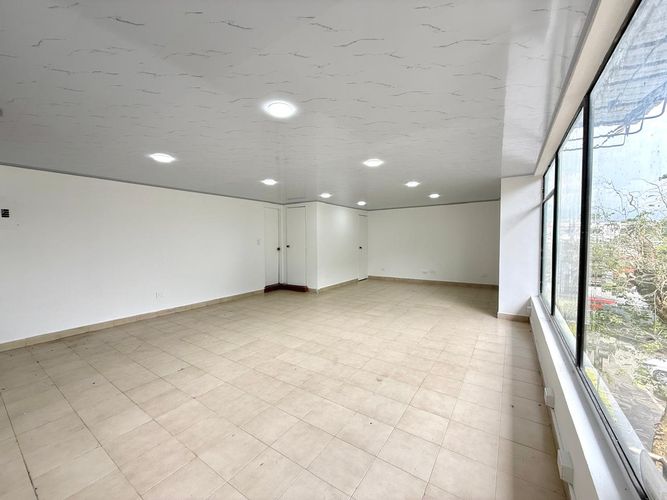 Local en arriendo en Avenida 30 De Agosto, Pereira, 54 m² · foto 7 de 9