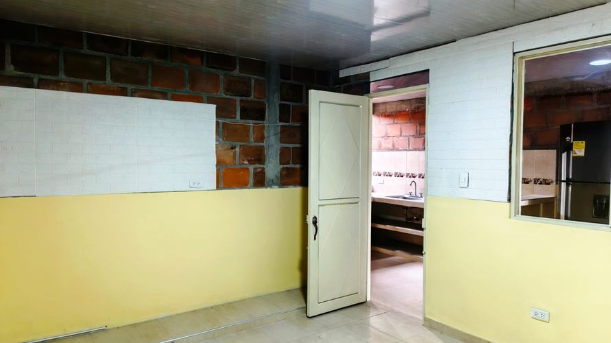 Casa de 6 alcobas en venta en El Paraiso, Palmira, 220 m² · foto 7 de 11