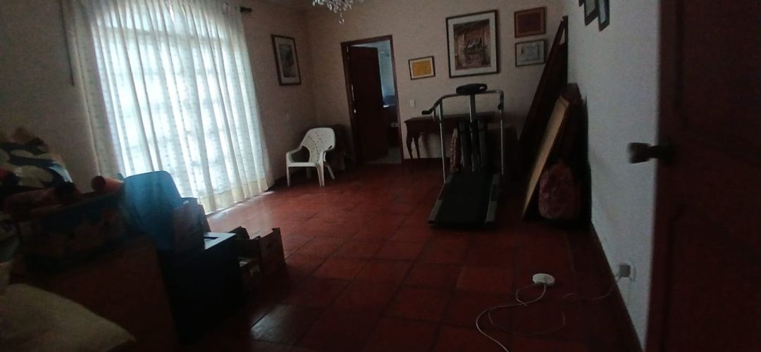 Casa de 4 alcobas en venta en Santa Teresita, Cali, 400 m² · foto 18 de 24