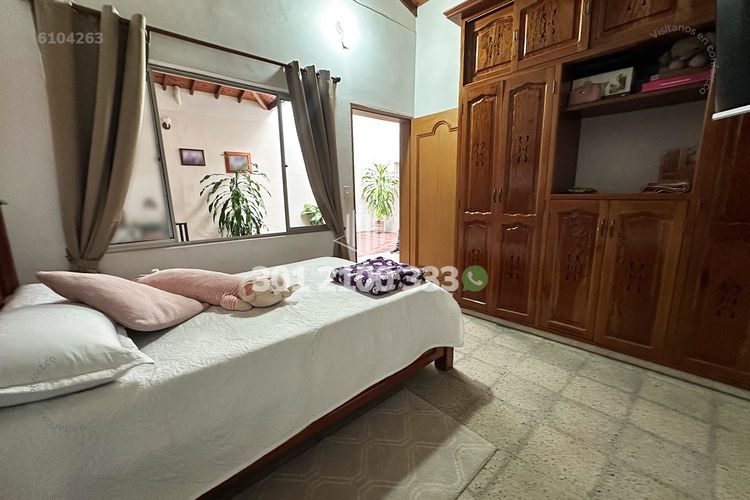 Casa de 6 alcobas en venta en El Velodromo, Medellín, 250 m² · foto 8 de 24
