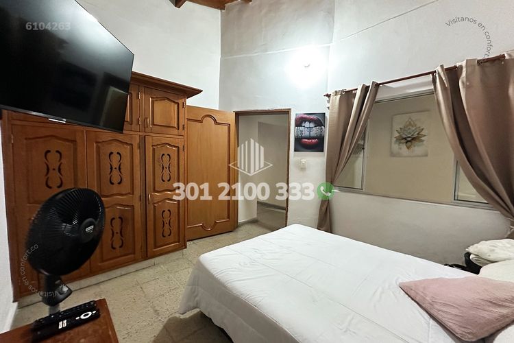 Casa de 6 alcobas en venta en El Velodromo, Medellín, 250 m² · foto 15 de 24