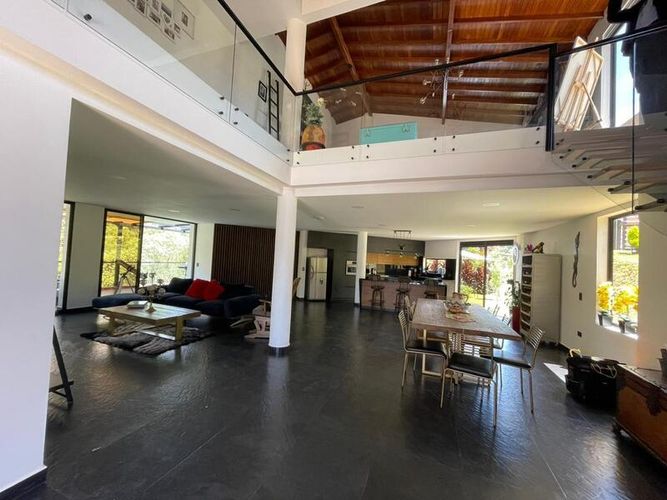 Casa de 4 alcobas en venta en El Chuscal, El Retiro, 511 m² · foto 2 de 16