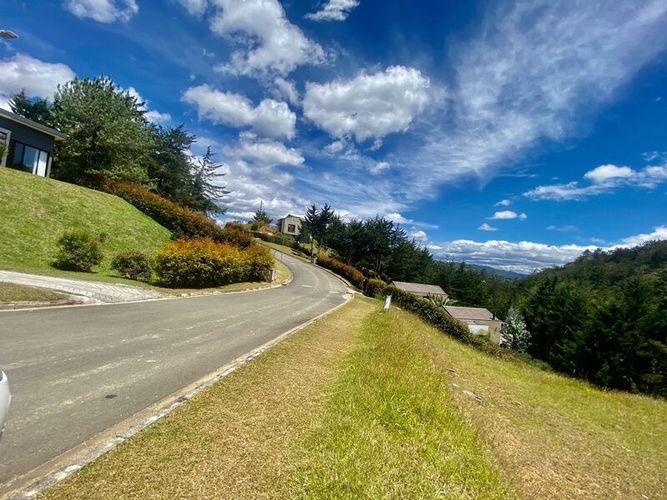 Lote en venta en El Chuscal, El Retiro, 1048 m² · foto 6 de 7