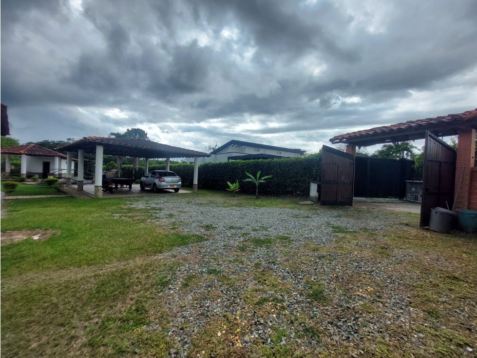 Casa de 6 alcobas en venta en Maravelez, Armenia, 400 m² · foto 10 de 24