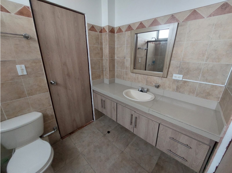 Casa de 6 alcobas en venta en Maravelez, Armenia, 400 m² · foto 17 de 24
