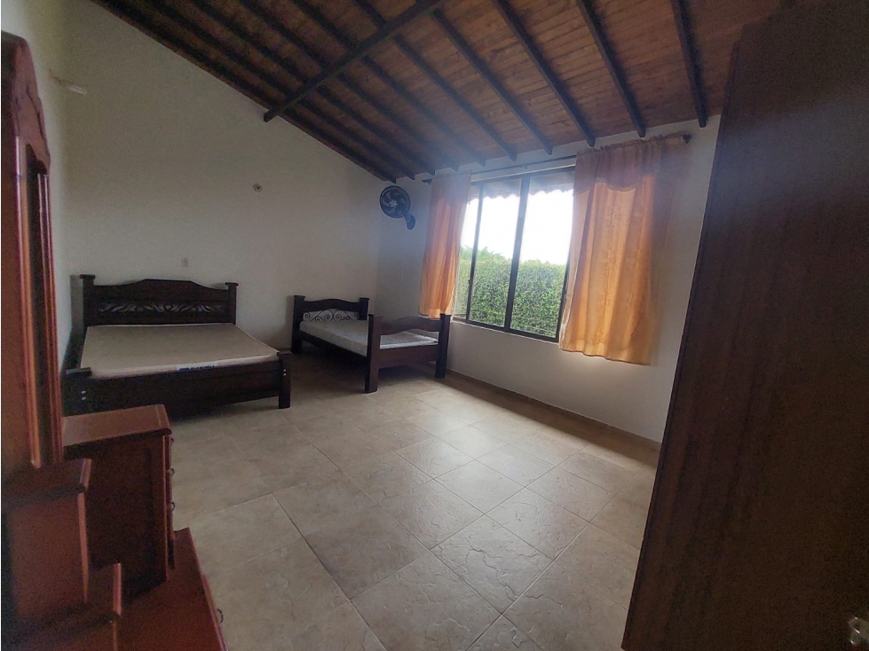 Casa de 6 alcobas en venta en Maravelez, Armenia, 400 m² · foto 19 de 24