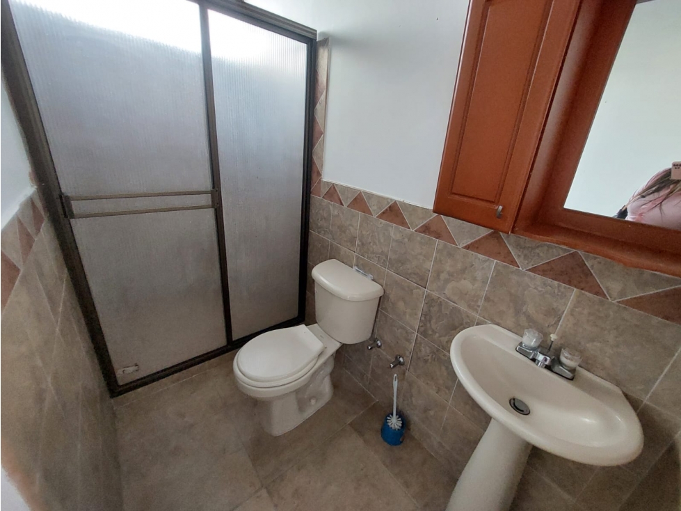 Casa de 6 alcobas en venta en Maravelez, Armenia, 400 m² · foto 21 de 24