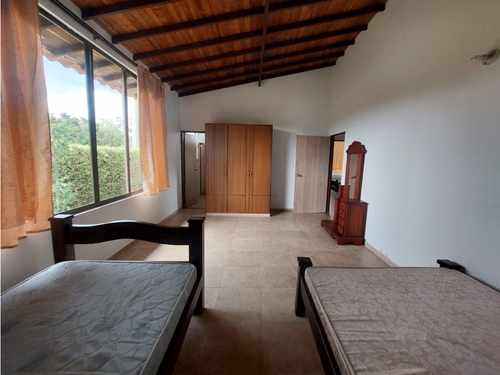 Casa de 6 alcobas en venta en Maravelez, Armenia, 400 m² · foto 22 de 24