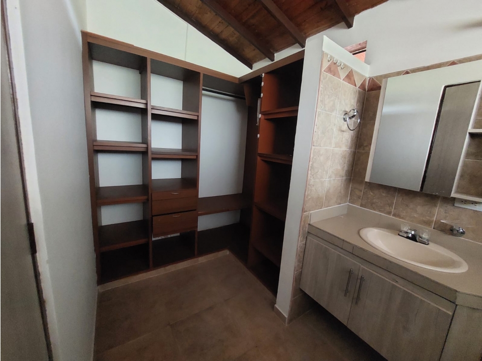 Casa de 6 alcobas en venta en Maravelez, Armenia, 400 m² · foto 24 de 24