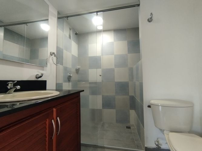 Apartamento de 1 alcoba en arriendo en El Poblado, Medellín, 75 m² · foto 3 de 15