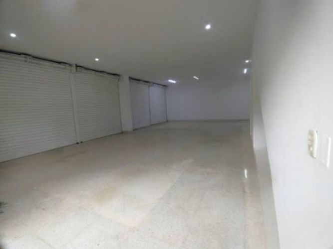 Local en arriendo en San Antonio De Pereira, Rionegro, 100 m² · foto 2 de 12