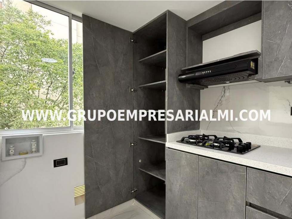 Apartamento en venta en El Poblado, Medellín 4