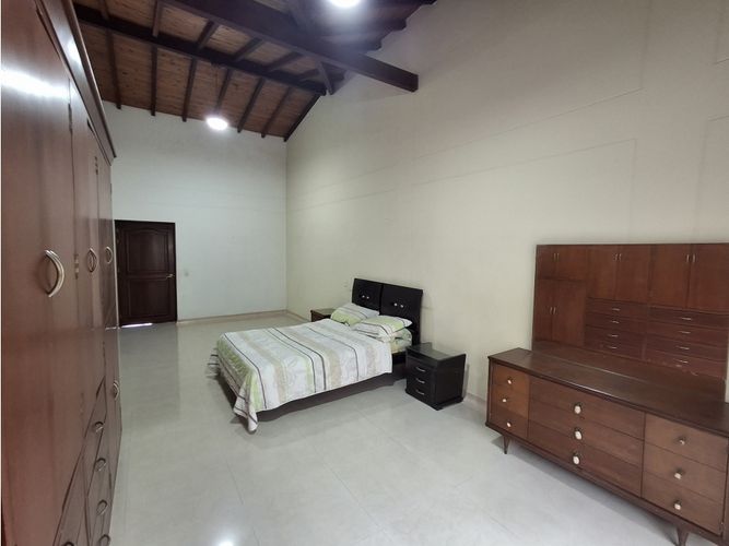Casa de 6 alcobas en venta en Lagos Del Cacique, Bucaramanga, 600 m² · foto 8 de 24