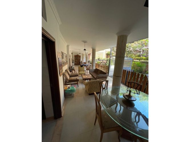 Casa de 6 alcobas en venta en Lagos Del Cacique, Bucaramanga, 600 m² · foto 24 de 24