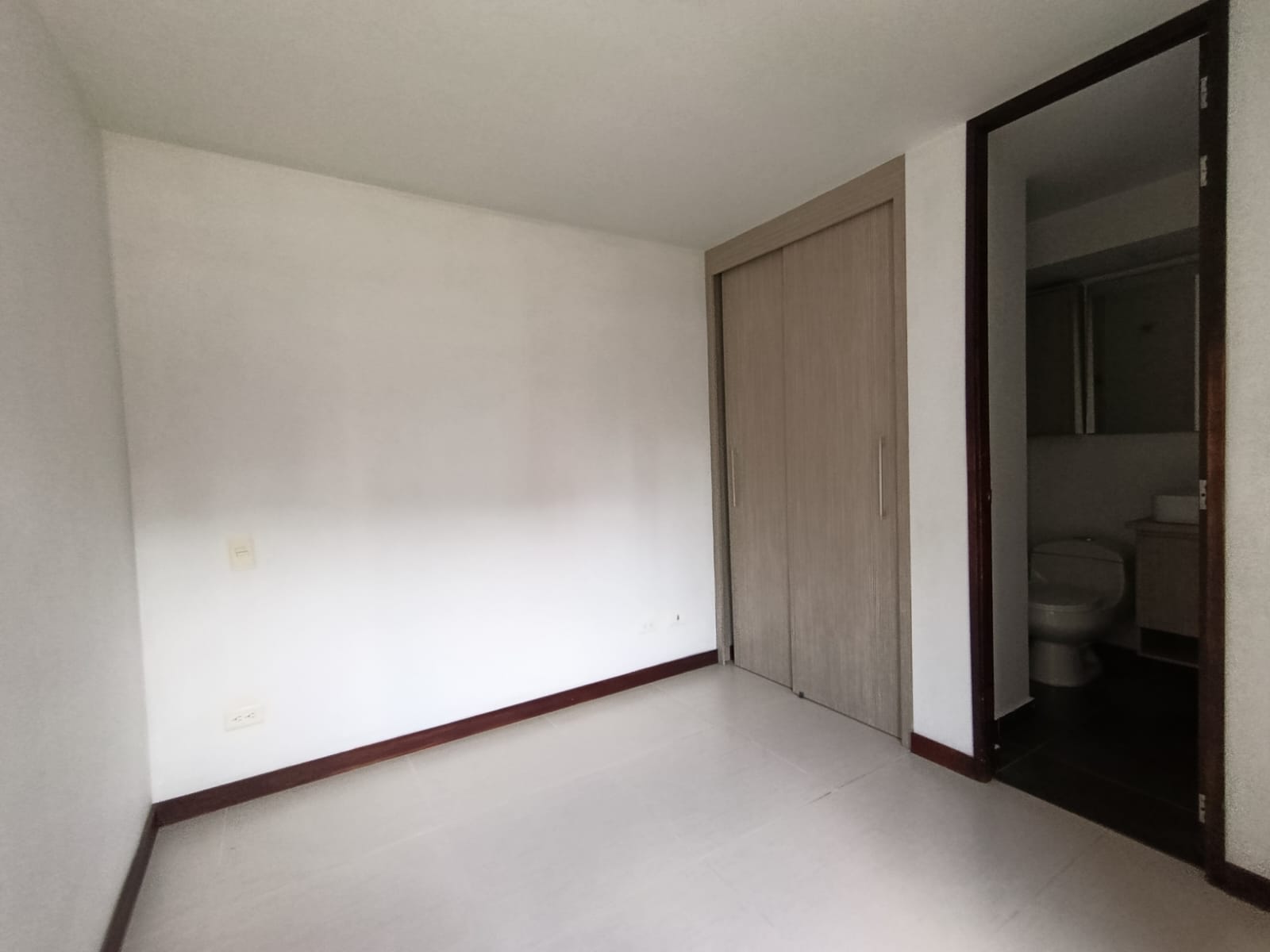 Apartamento en arriendo en Los Alcazares, Medellín · foto 15 de 15