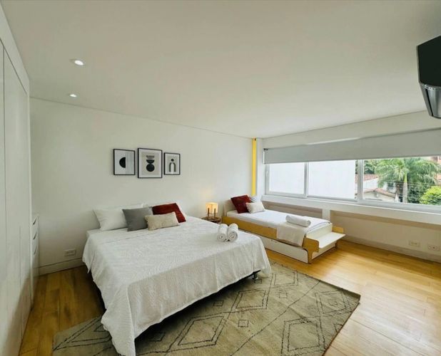 Casa de 5 alcobas en venta en Normandia, Cali, 400 m² · foto 13 de 19